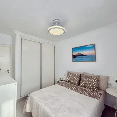 アパート Atlantic View Apartment Near Los Cristianos Beach *