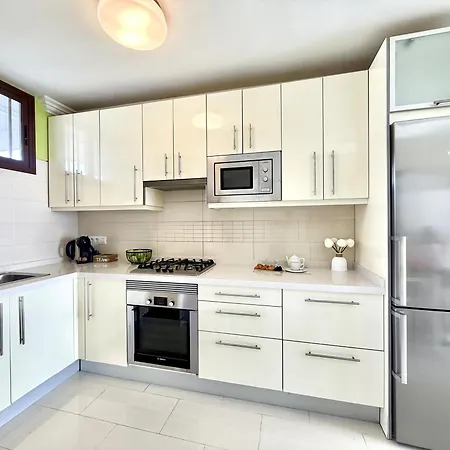Atlantic View Apartment Near Los Cristianos Beach アパート ロスクリスティアーノス