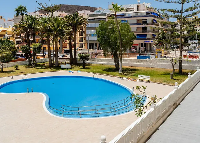 Paulmarie Cristianos